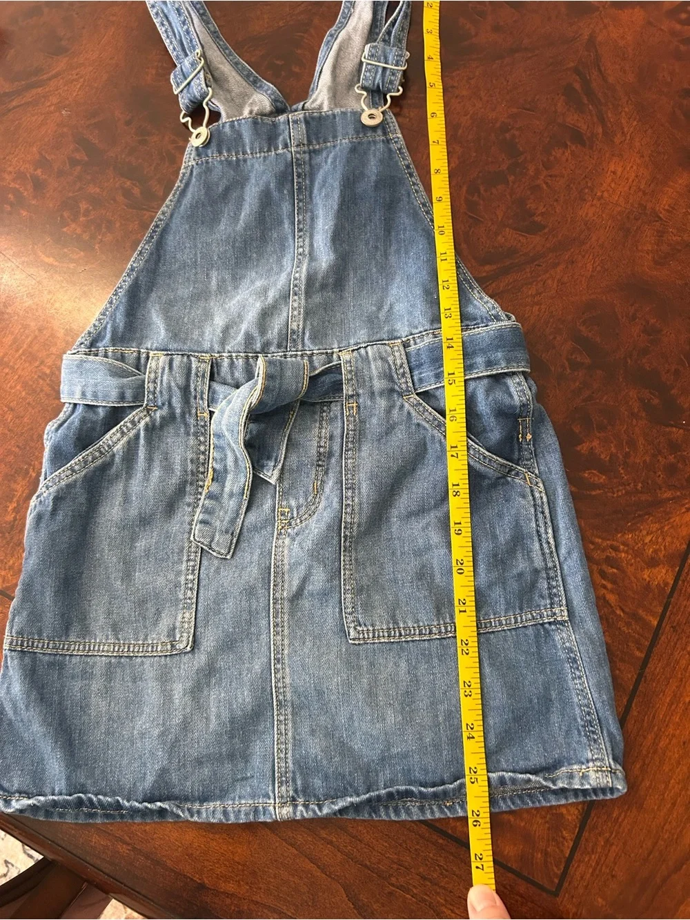 OshKosh B'gosh Little Girls Knit Denim skirt Belt Tie Front Girls Size 8/8A